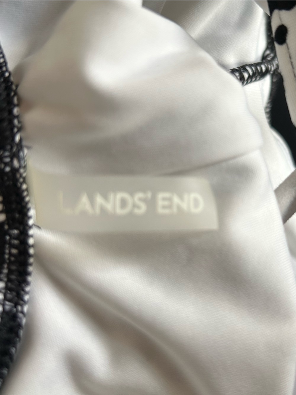 NWOT Lands' End Black and White Printed One-Piece Swimsuit, Size 12 - Picture 4 of 5